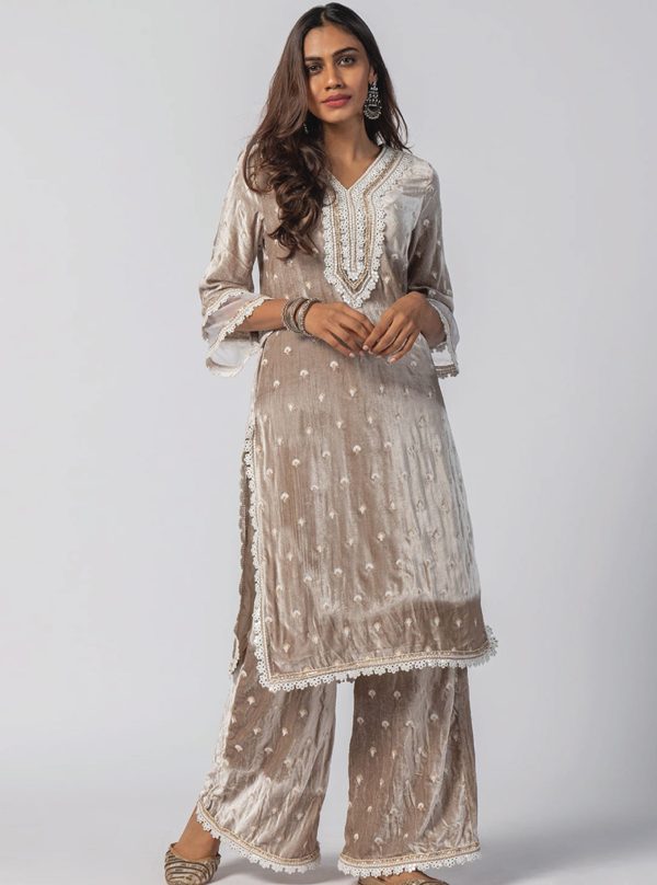 Mulmul Velvet Eliza Grey Kurta With Eliza Grey Palazzo Online