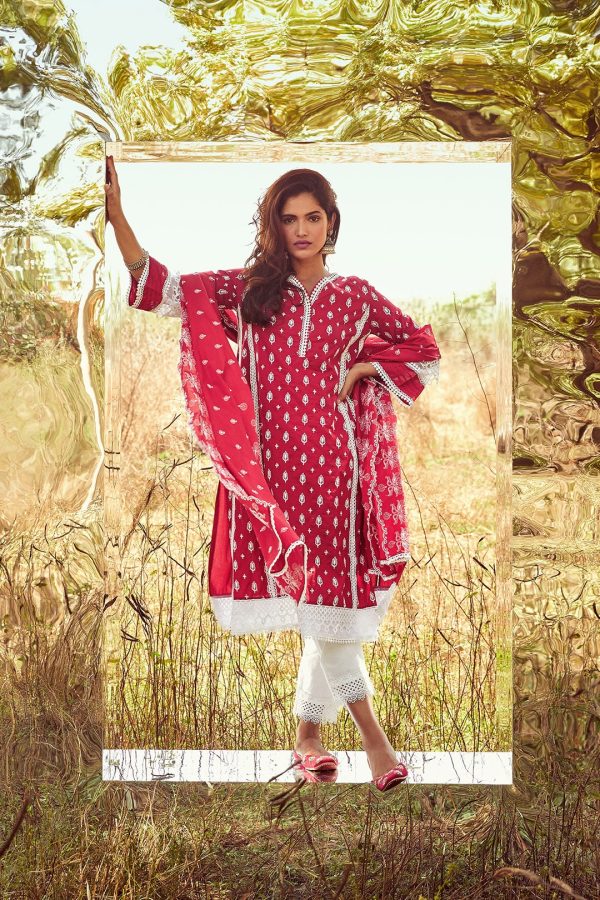 Mulmul Cotton Lakeshore Red Kurta With Two Lace White Palazzo For Discount