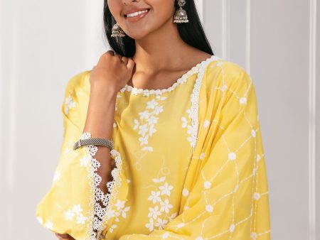 Mulmul Cotton Zuluk Yellow Kurta With Irena White Pant Sale