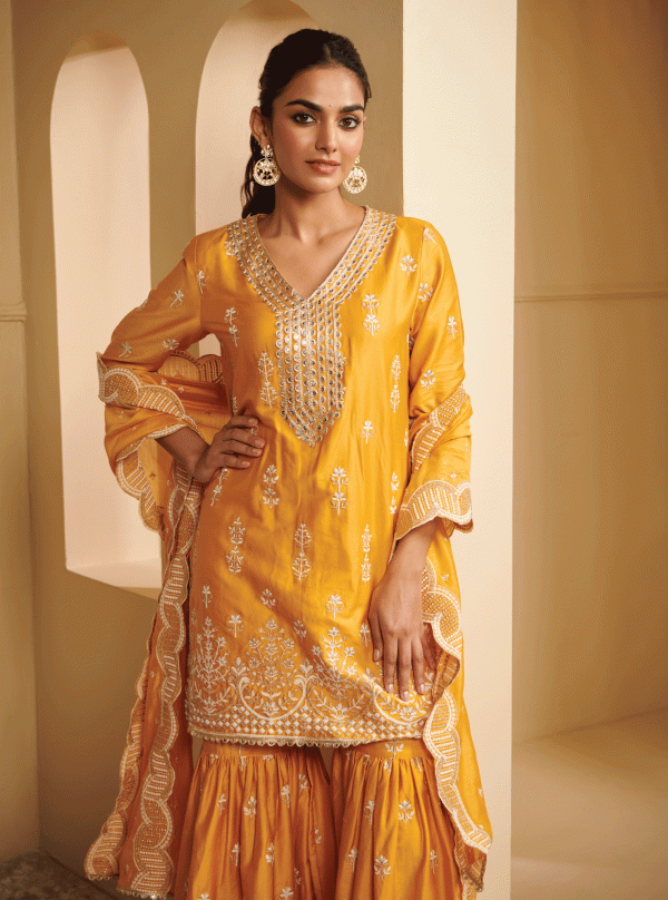 Mulmul Pima Satin Avathi Yellow Kurta With Avathi Yellow Garara Online Hot Sale