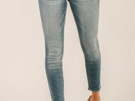 Bohme Petite Light Wash Denim For Sale