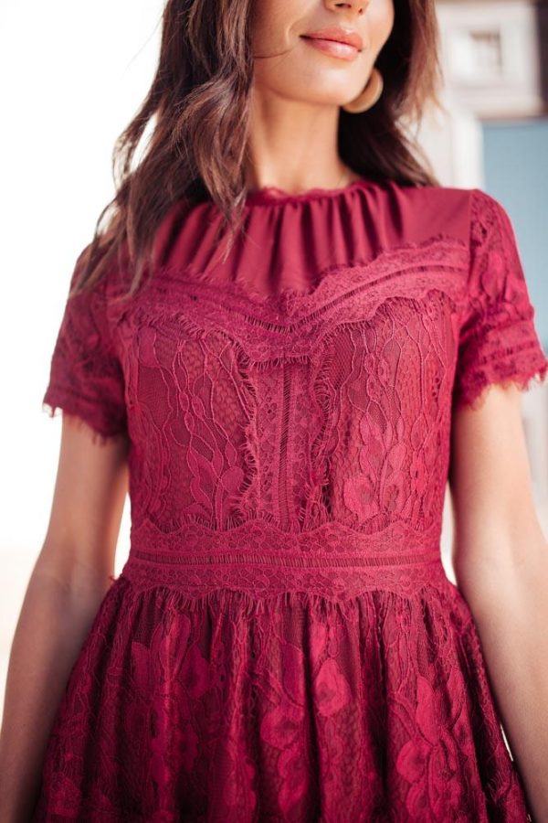 Divine Lace Midi Dress in Burgundy Discount