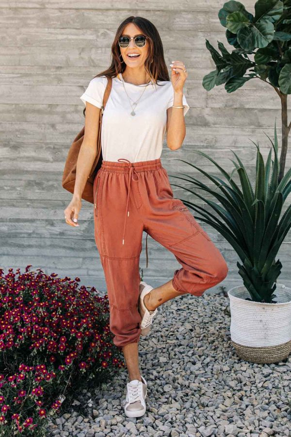 Colorful Collar Stitch Tee in White on Sale