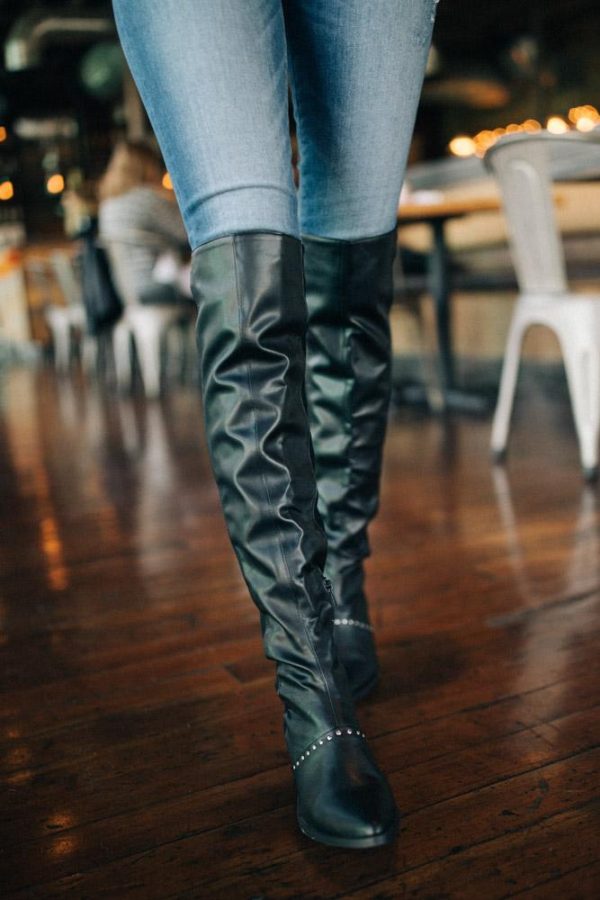 Report Zaria Knee High Boots Online Hot Sale