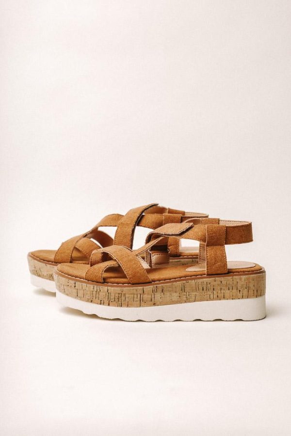 Sara Platform Sandals in Camel Online now