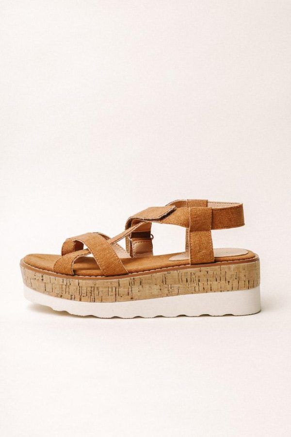 Sara Platform Sandals in Camel Online now